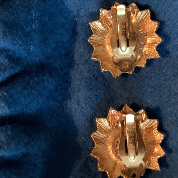 Mignon Faget 14K gold sunflower clip earrings - Picture 3 of 7